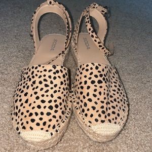 Soda cheetah platform sandals